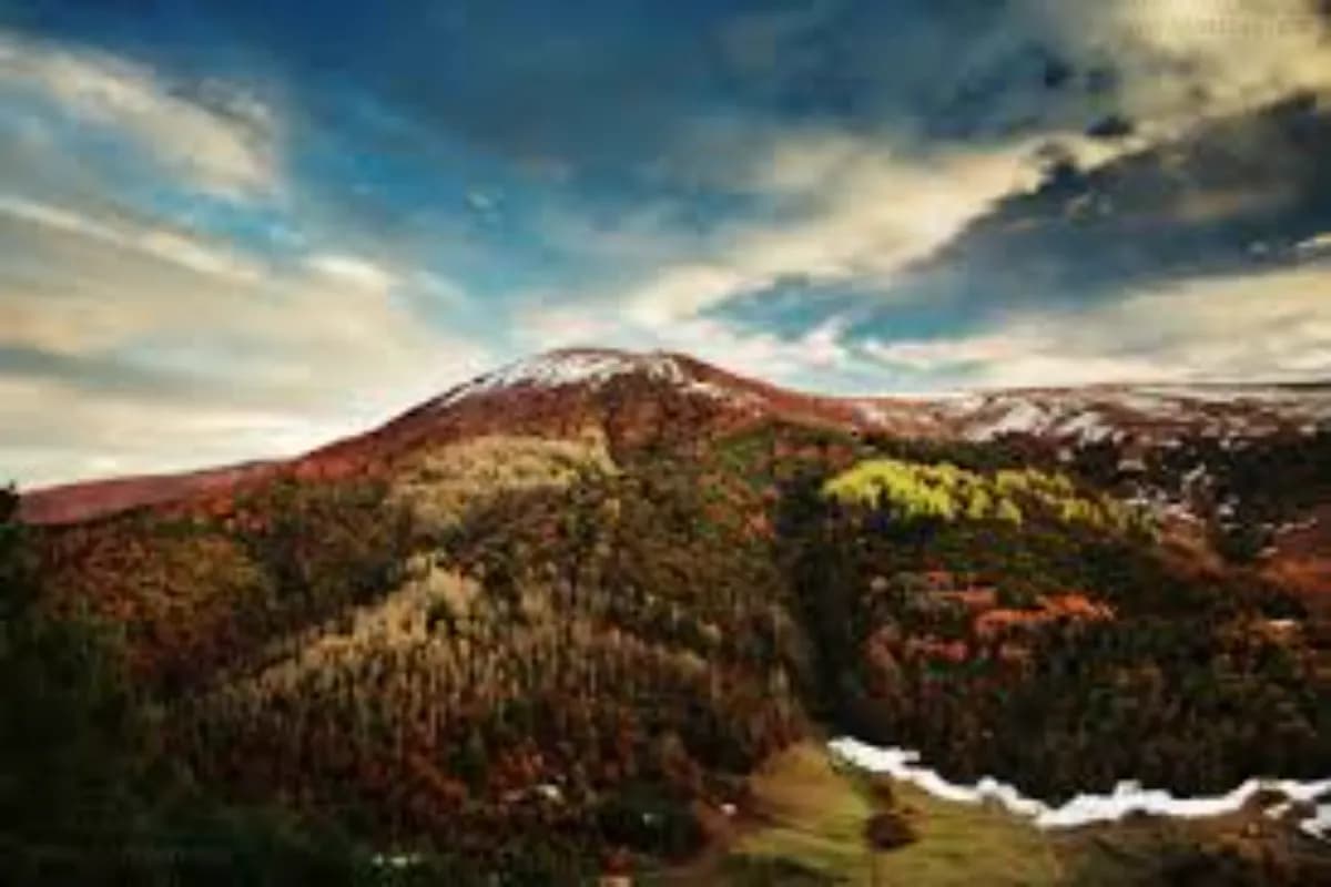 Shikahogh State Reserve mountain view