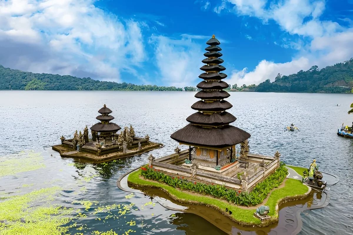 Ulun Danu Temple