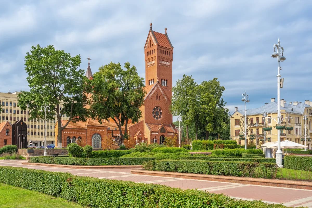 Church of Saints Simon and Helena