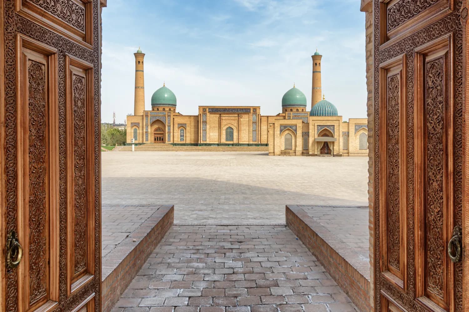 Hazrati Imam Complex