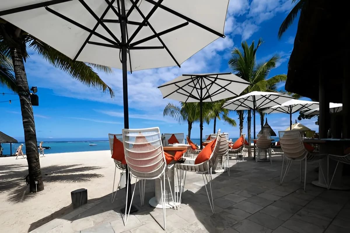 Relax at Flic En Flac Beach