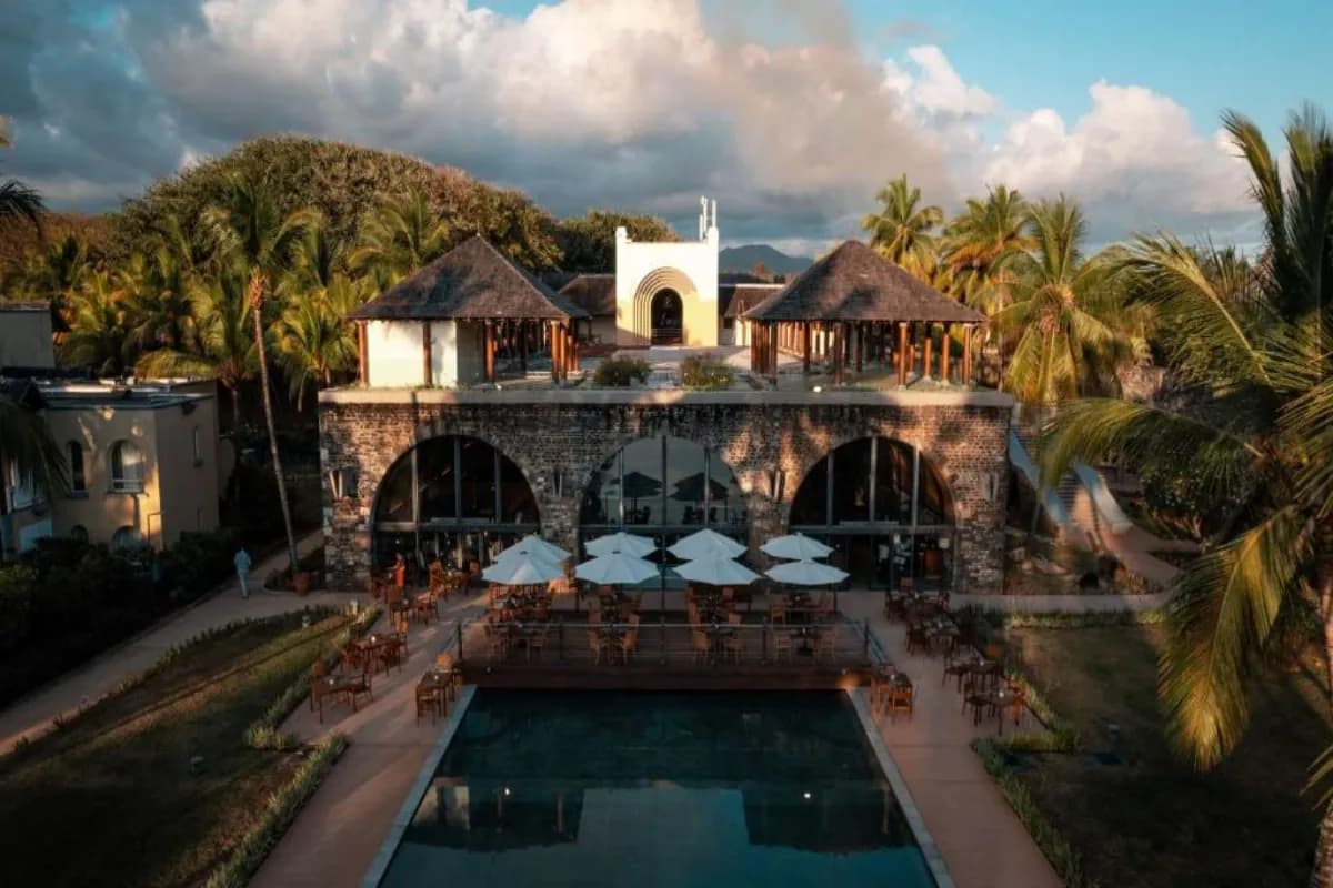 OUTRIGGER Mauritius Beach Resort