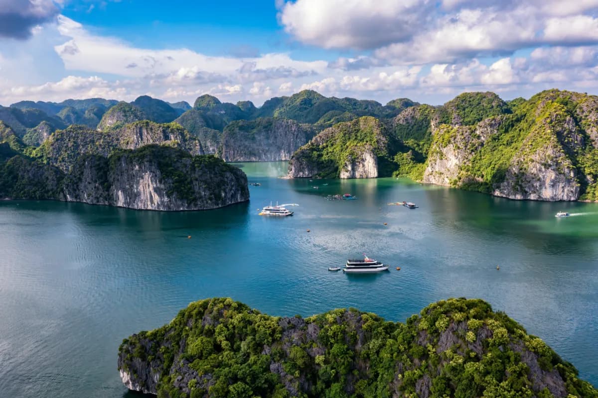 Lan Ha Bay