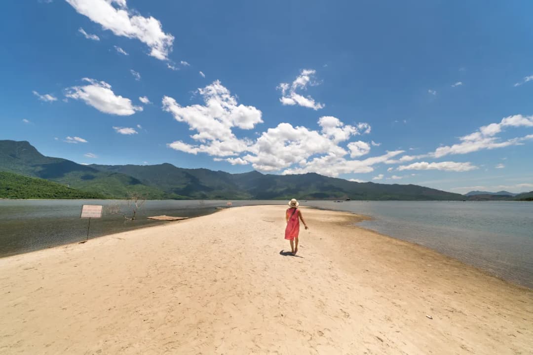Hidden Sandy Beaches