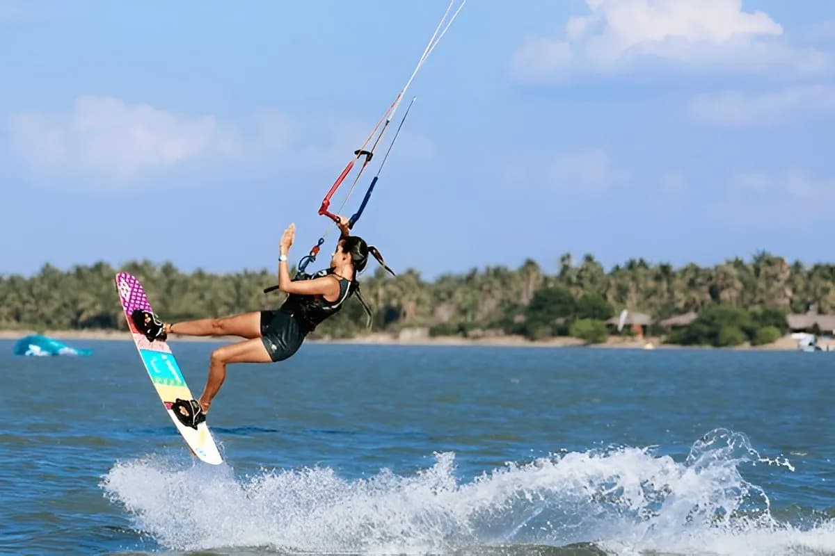 Kitesurfing provider Sri Lanka