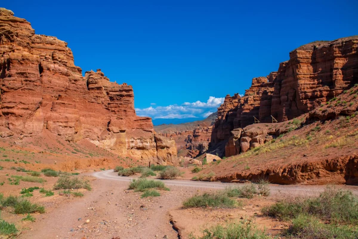 Charyn Canyon, Valley of Castles