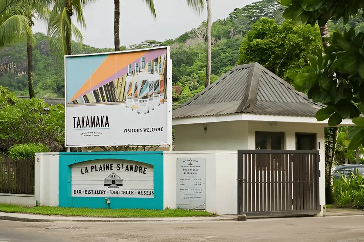 Takamaka Rum Distillery