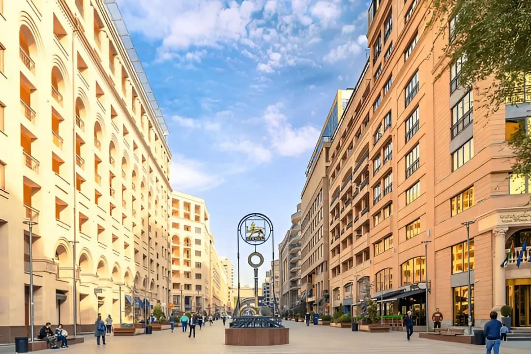 Northern Avenue (Nearby)