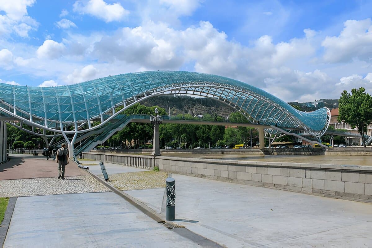  Bridge of Peace