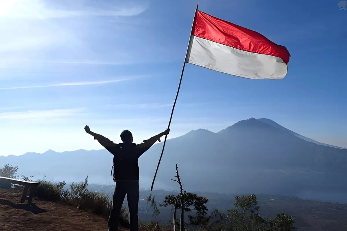 Trek to Mount Batur
