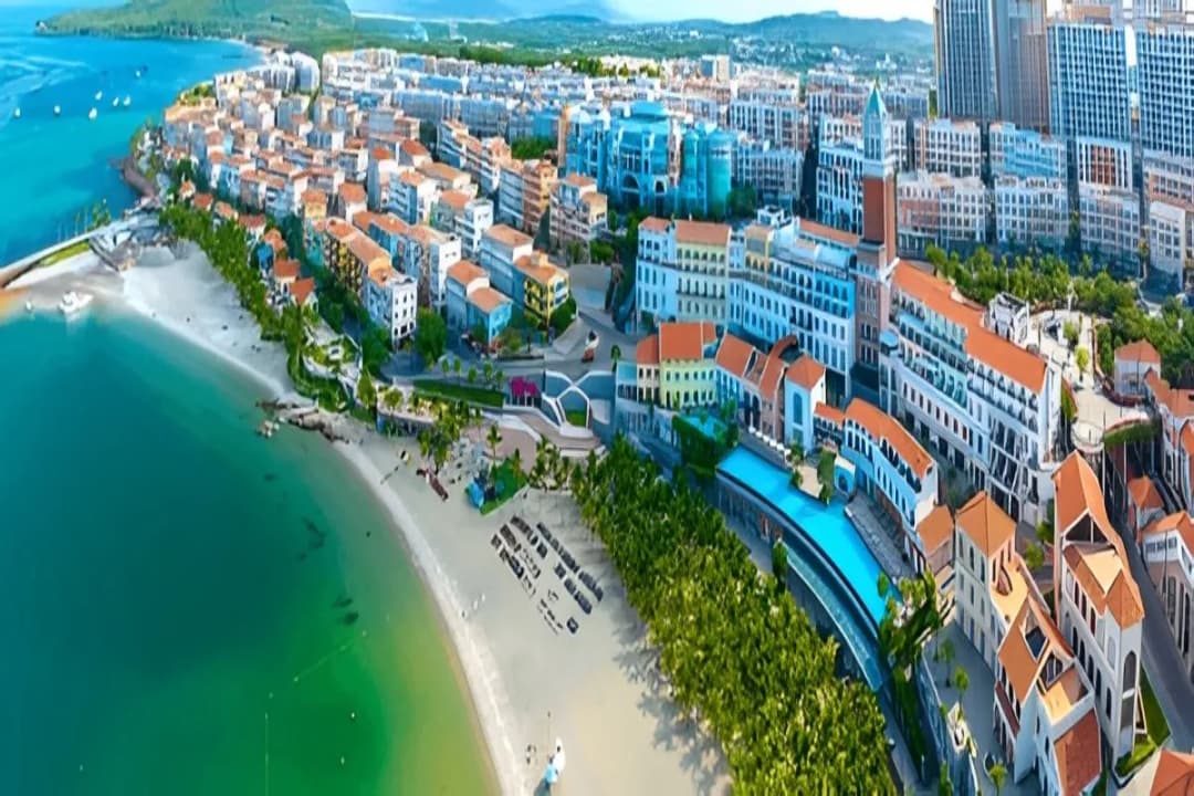 Beachfront Resort Zones