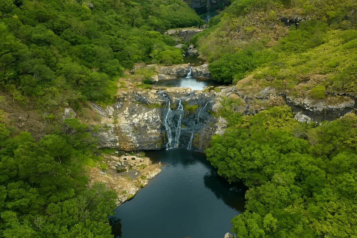 Canyoning at Tamarind Falls