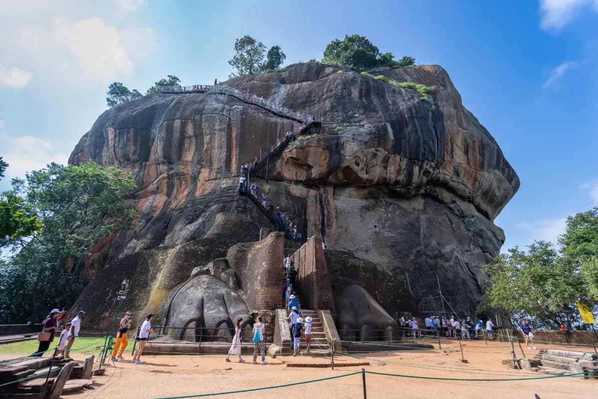 Try Climb Sigiriya