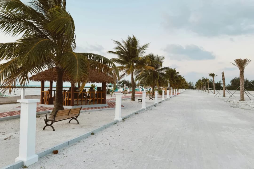 White Sand Road