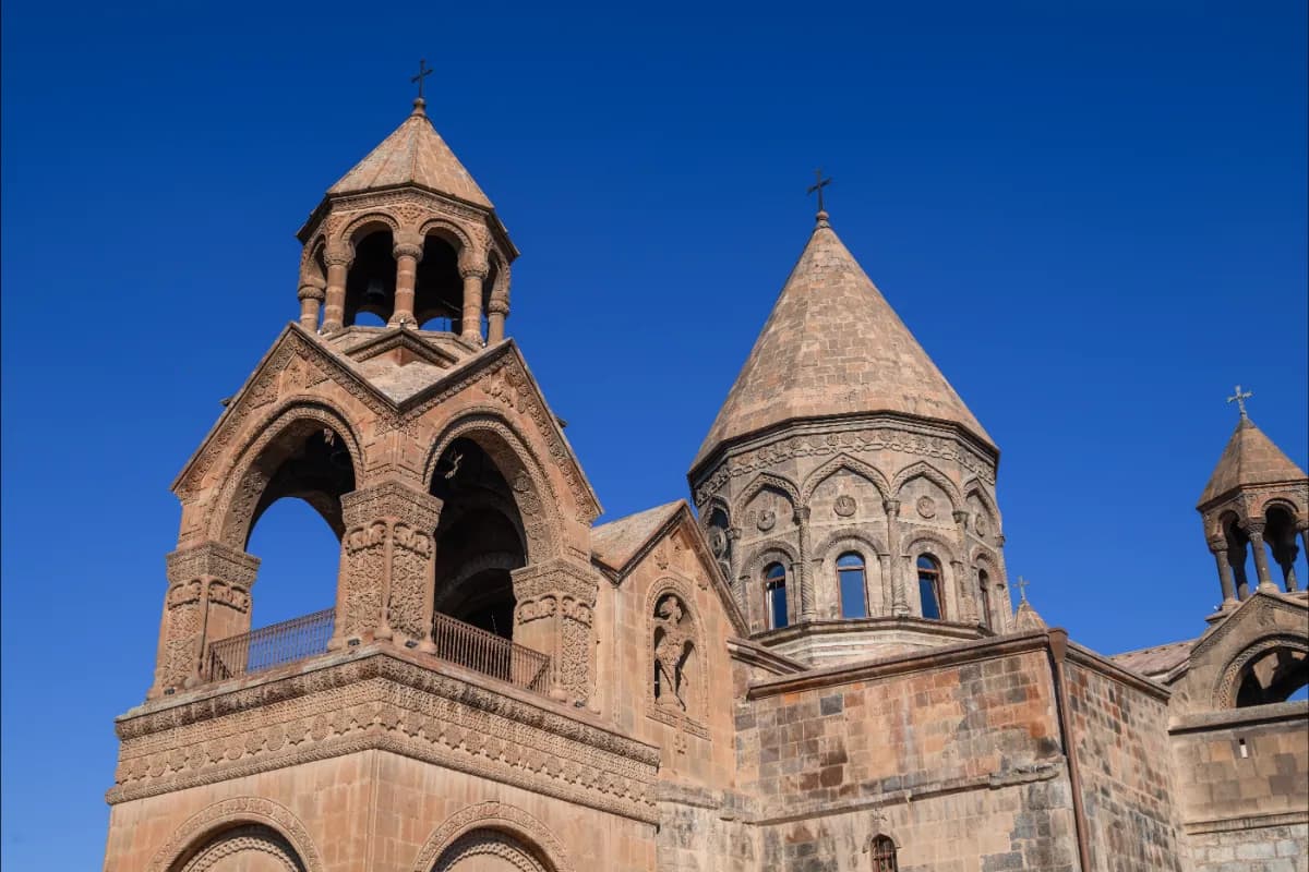 Holy Etchmiadzin - Armenian Apostolic Holy Church