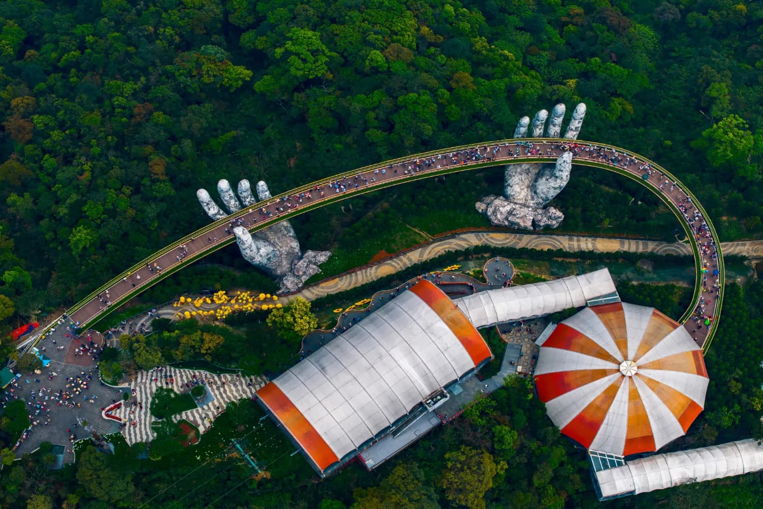 Golden Bridge walkway
