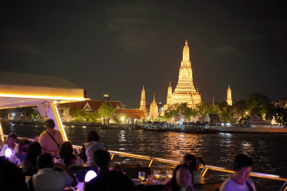 Chao Phraya Cruise Dinner