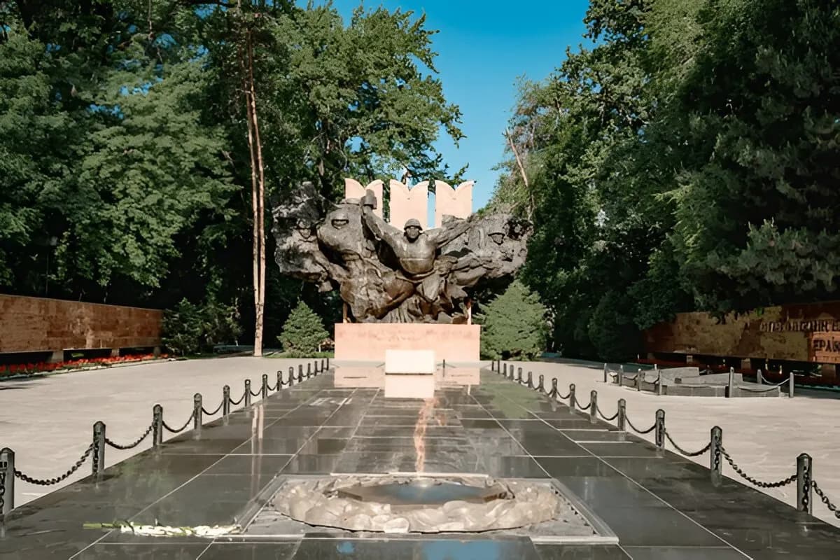 28 Panfilov Guardsmen Park