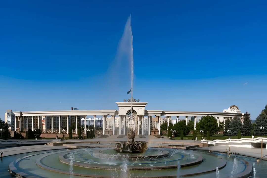 Central Fountain Area