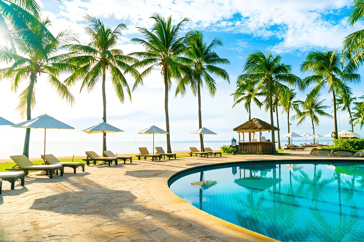 Luxurious Maldives Getaway at  Thulhagiri island resort