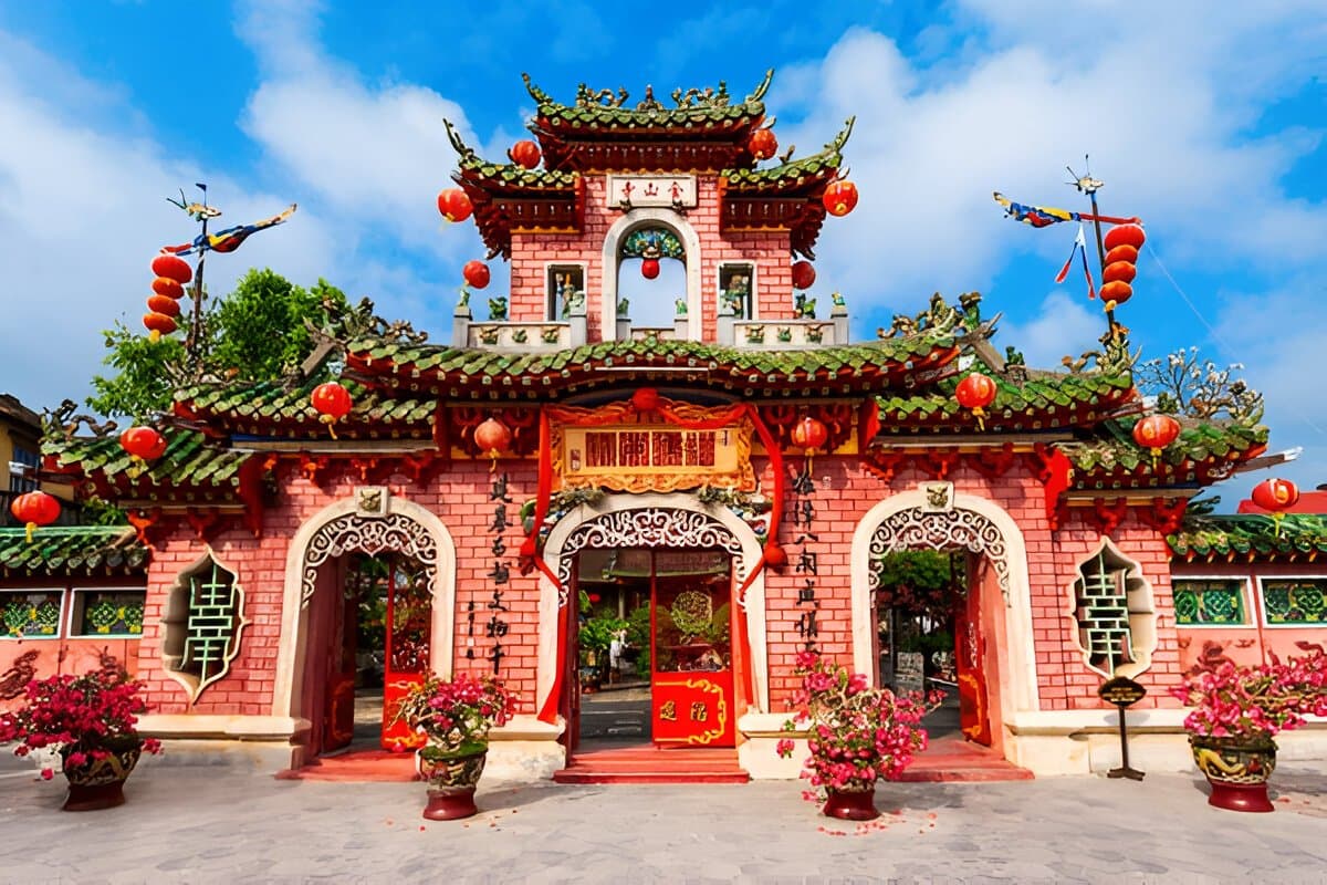 Chinese Assembly Hall & Temples