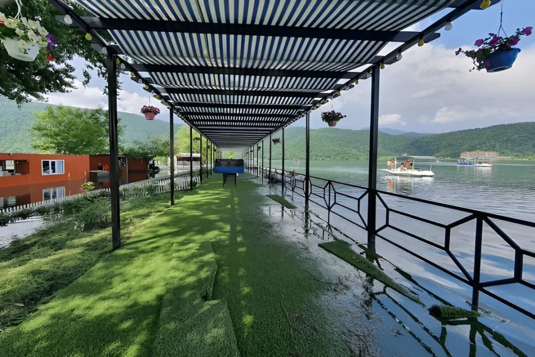 Lakeside Walking Path