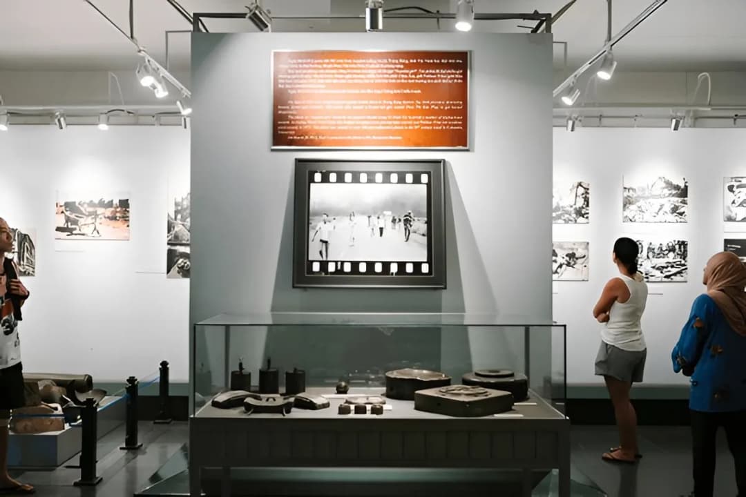 Revolution Timeline Gallery