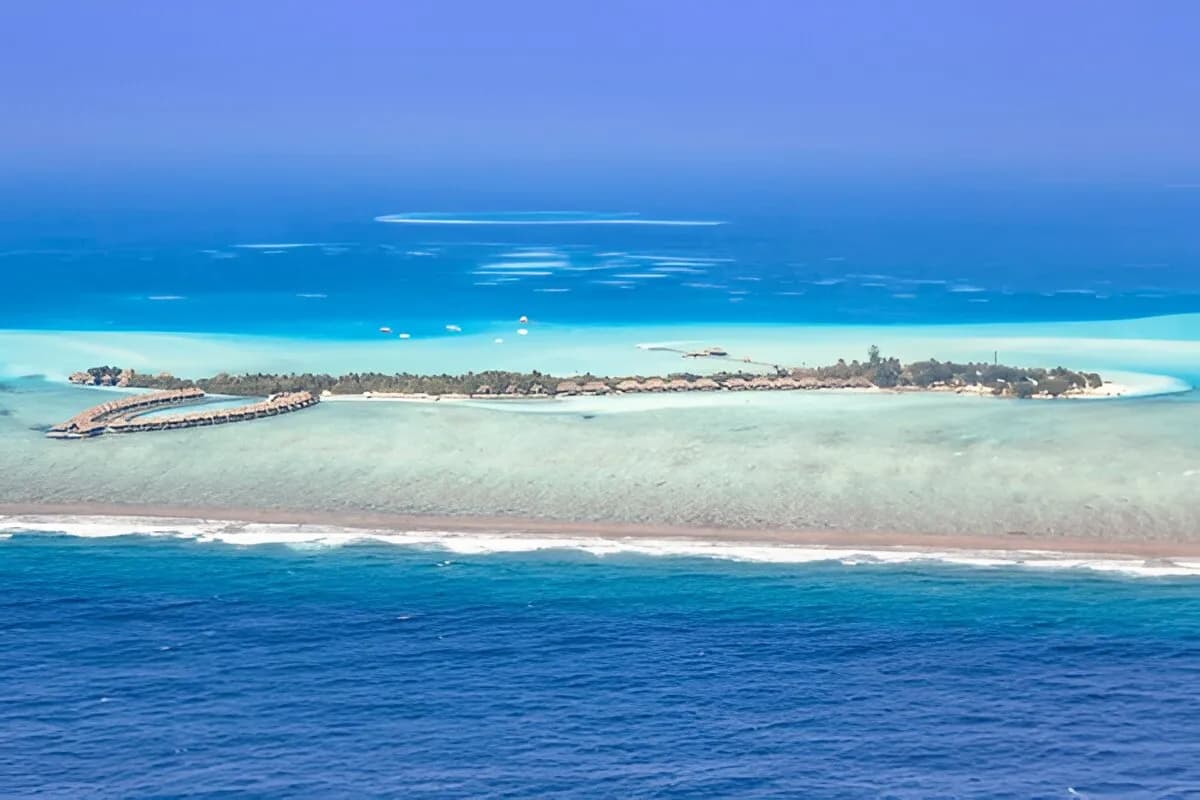 Emboodhu Finolhu Island