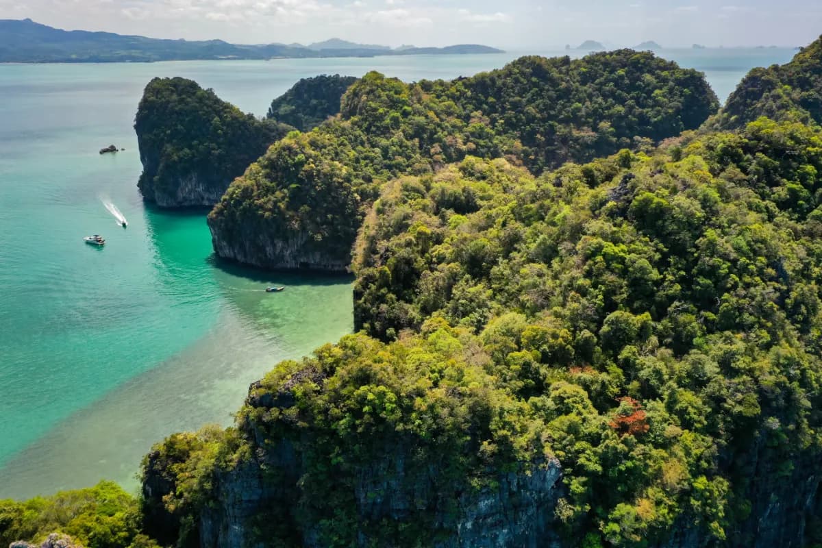 Cát Bà Island