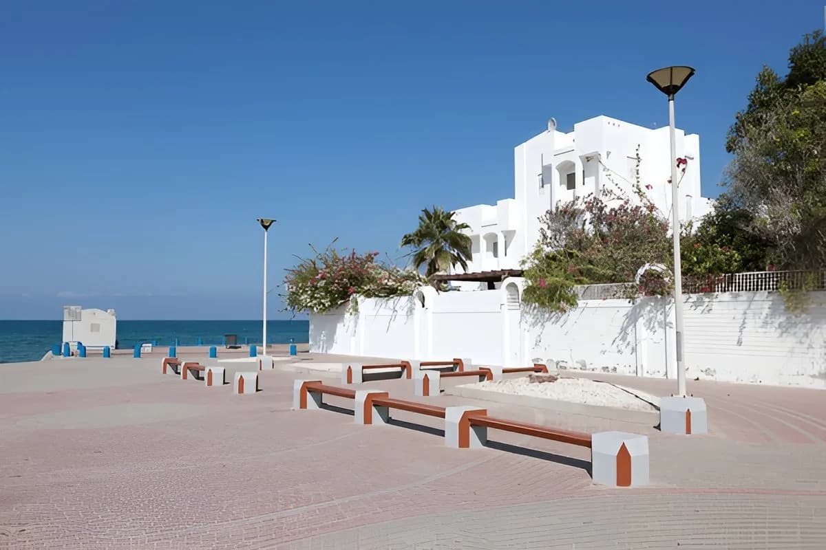 Shati Al Qurum