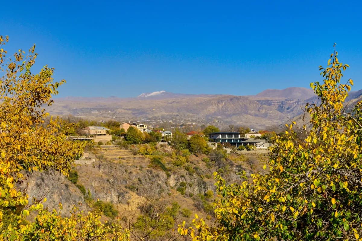 Mount Azhdahak snowy peak