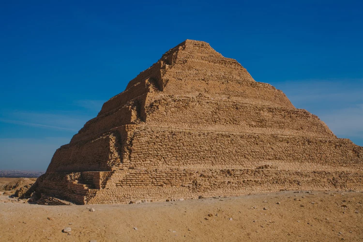 Pyramid of saqqara