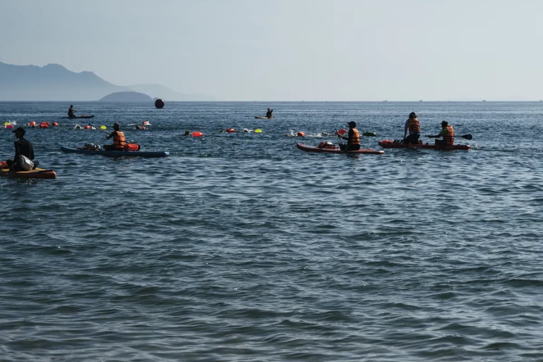 Island-Hopping Boat Tours