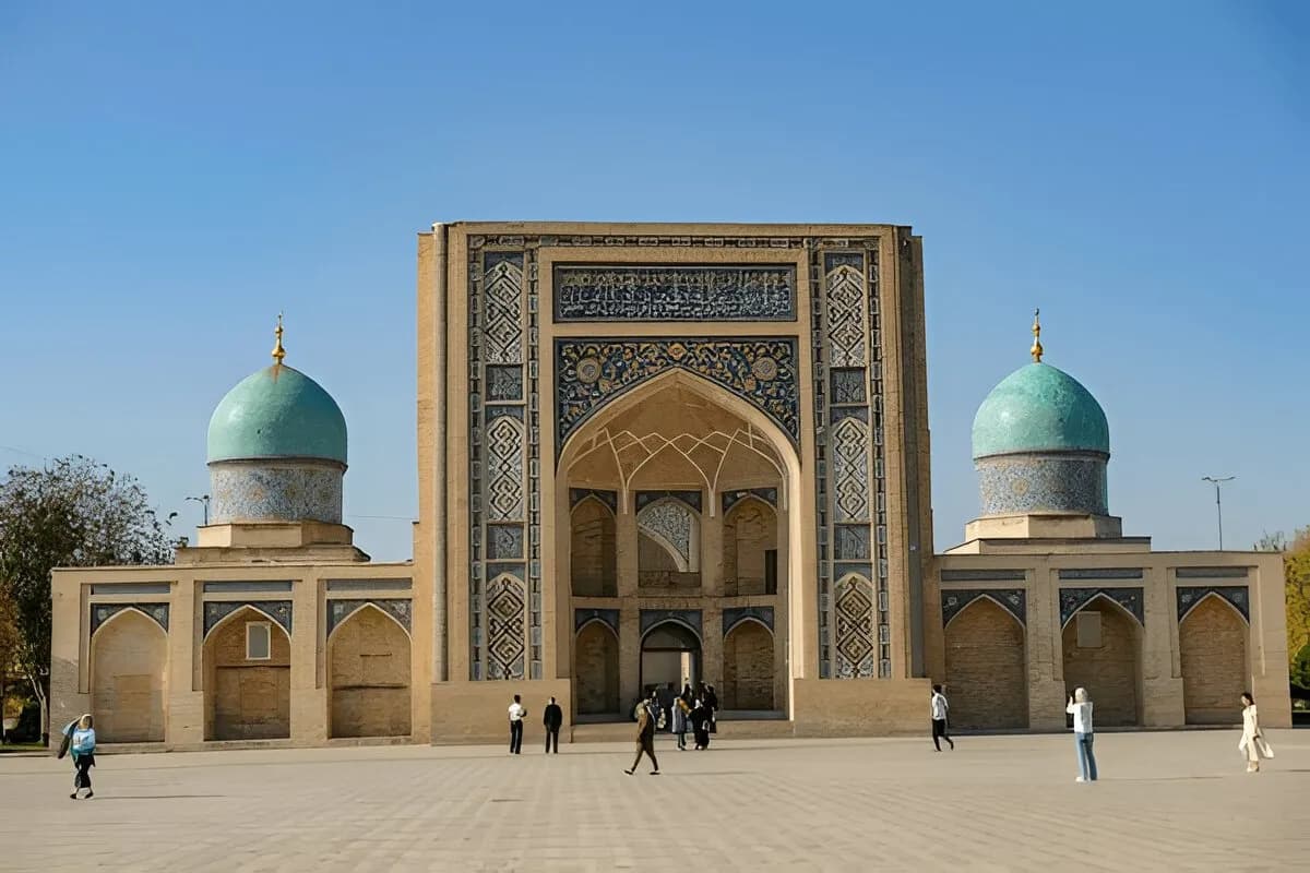 Hazrati Imam complex