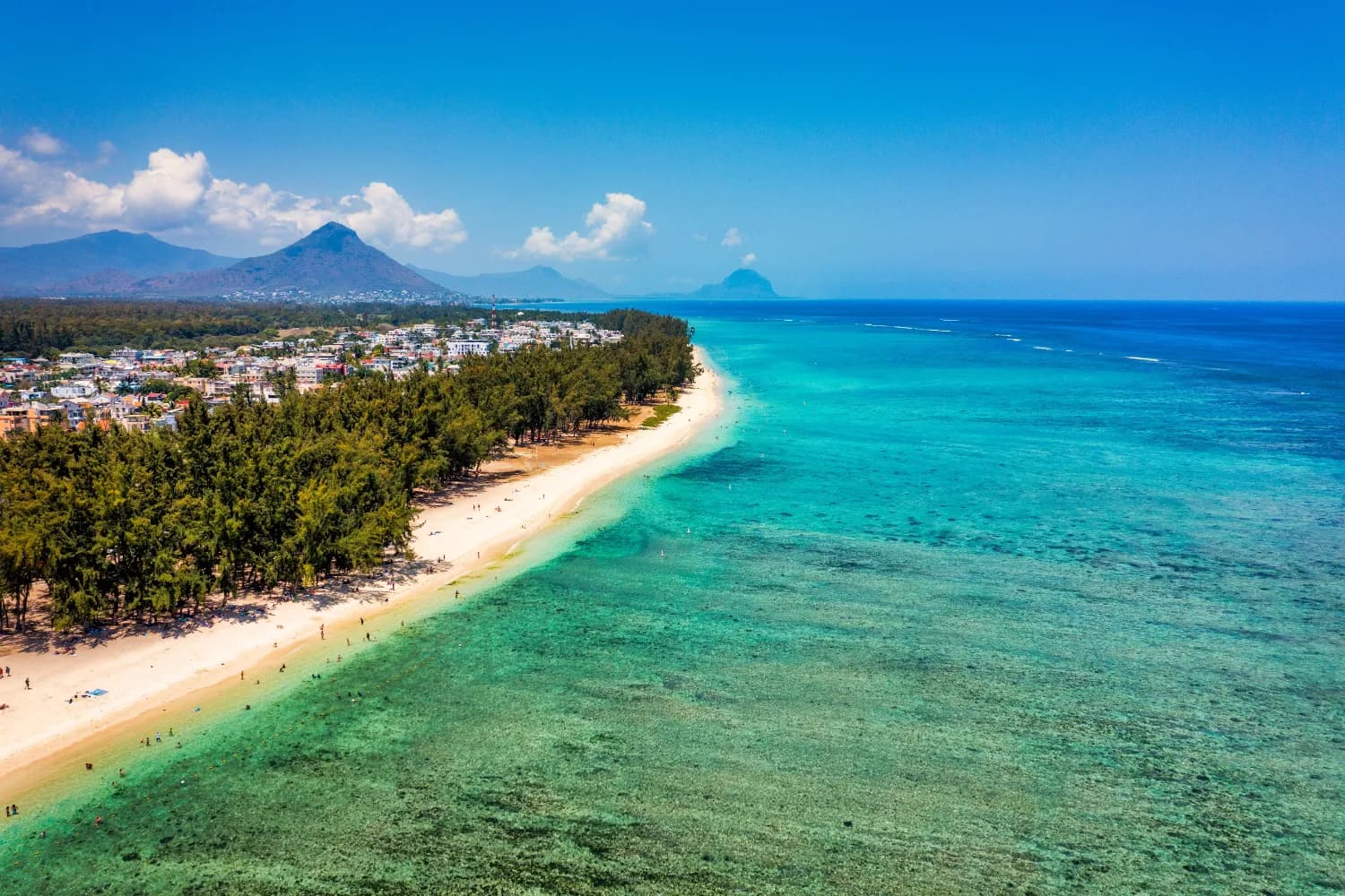 Mauritius beach Line