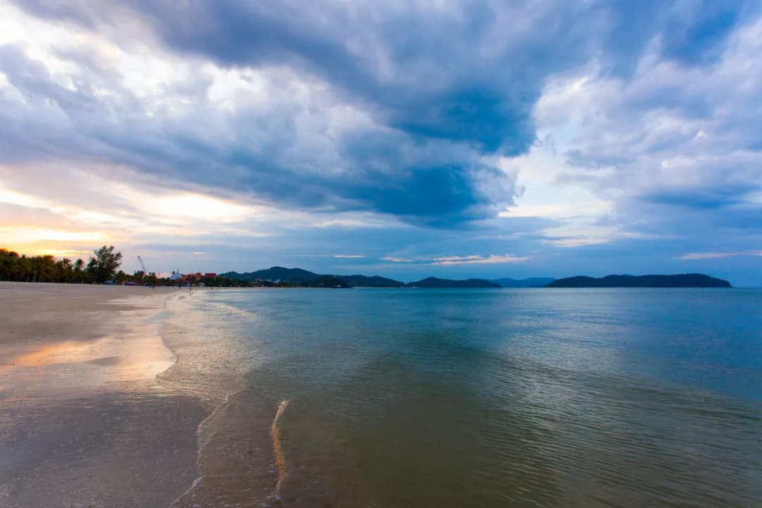 Evening Seafront Views