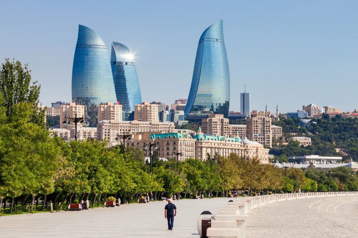 Baku boulevard at the Caspian Sea