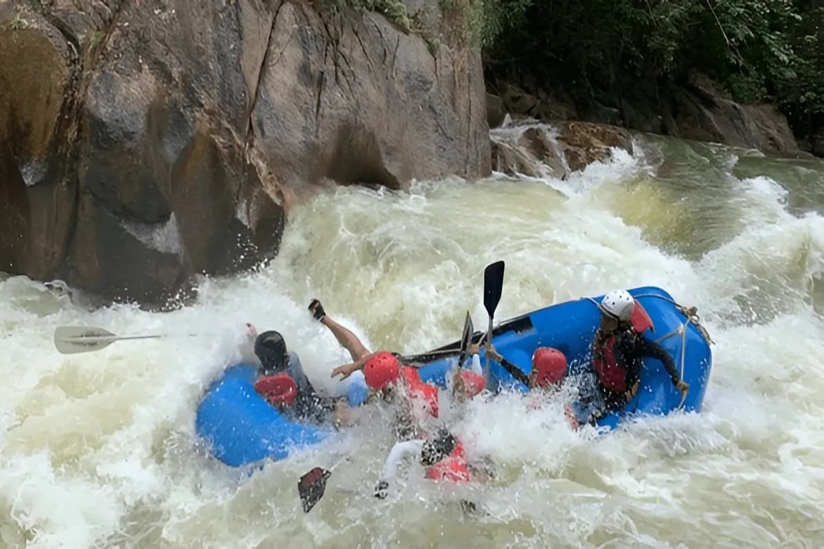 White Water Rafting in Sri Lanka