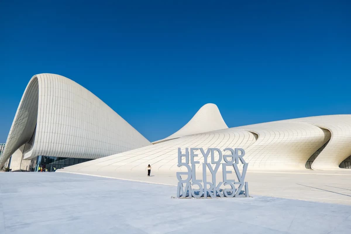 Heydar Aliyev Centre, Baku