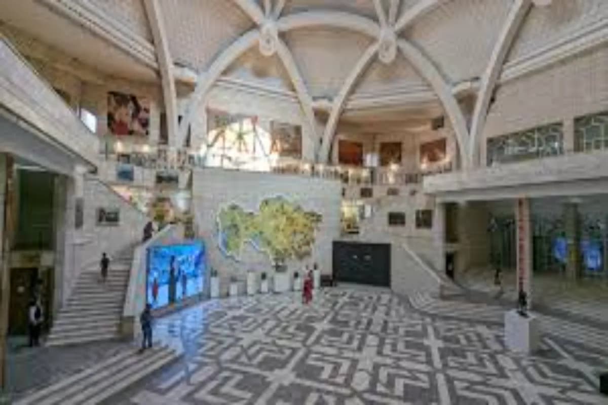 Central State Museum of the Republic Inner View
