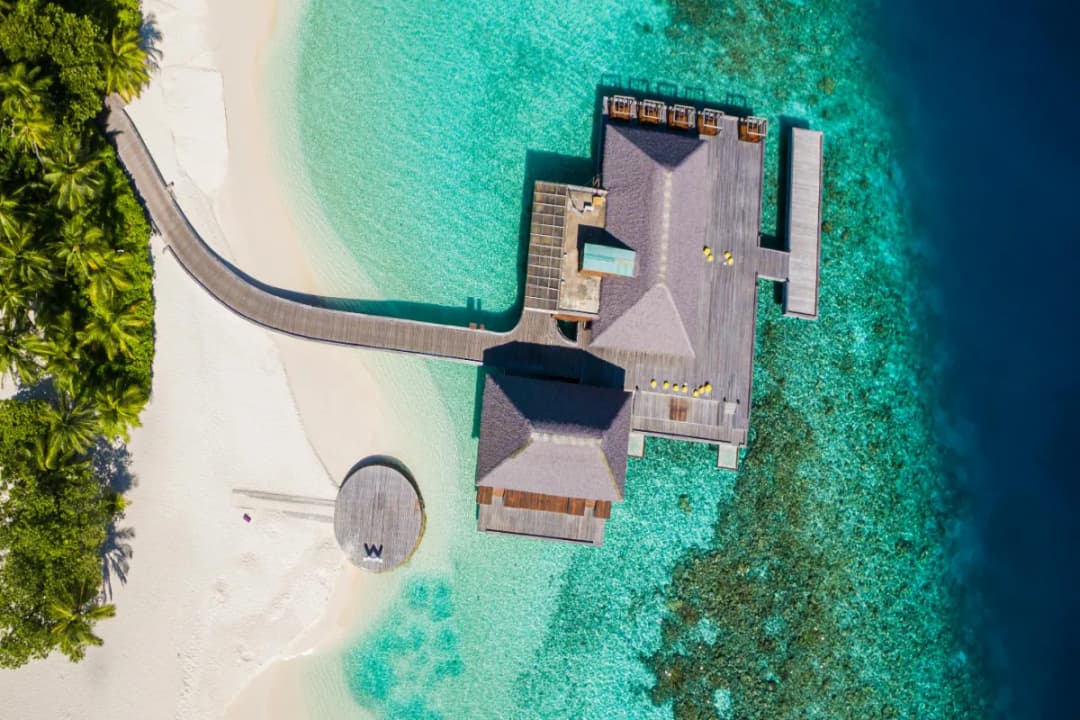 Alimatha Island Resort