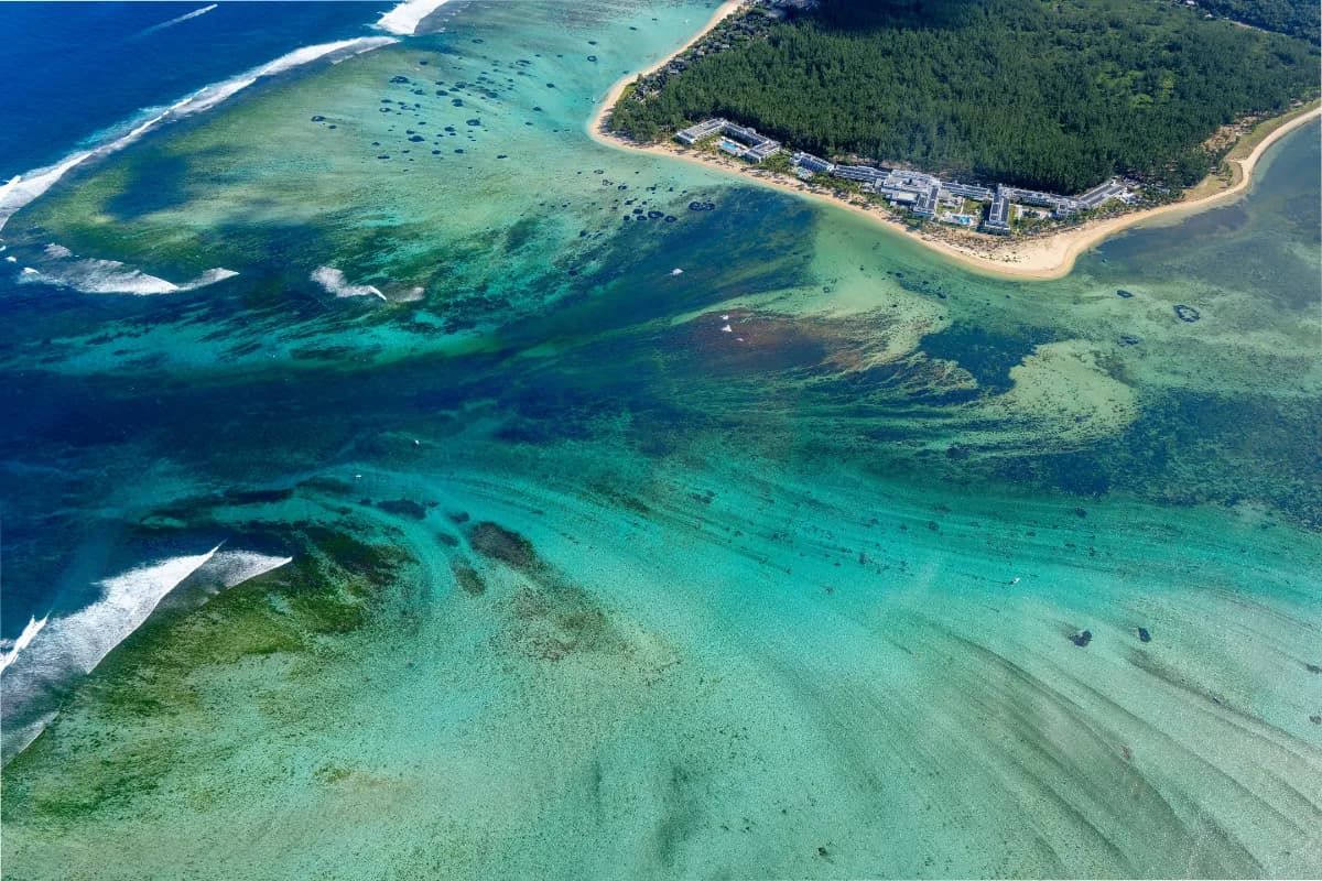 Underwater Waterfall Mauritius