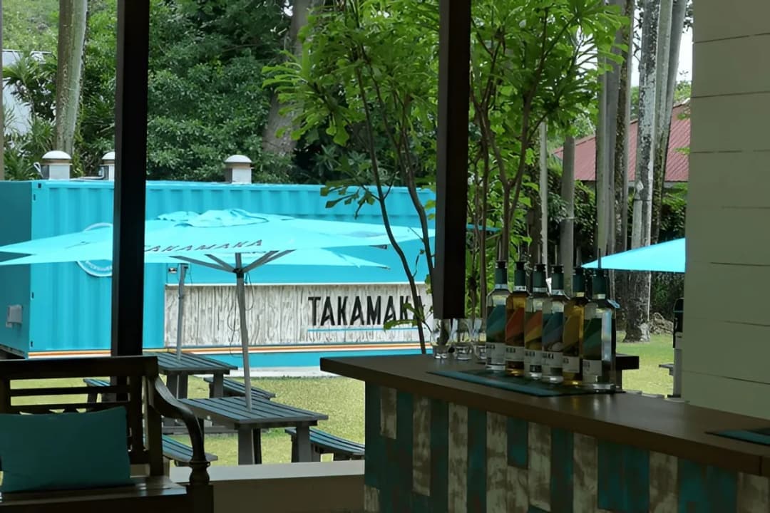 Takamaka Rum Distillery