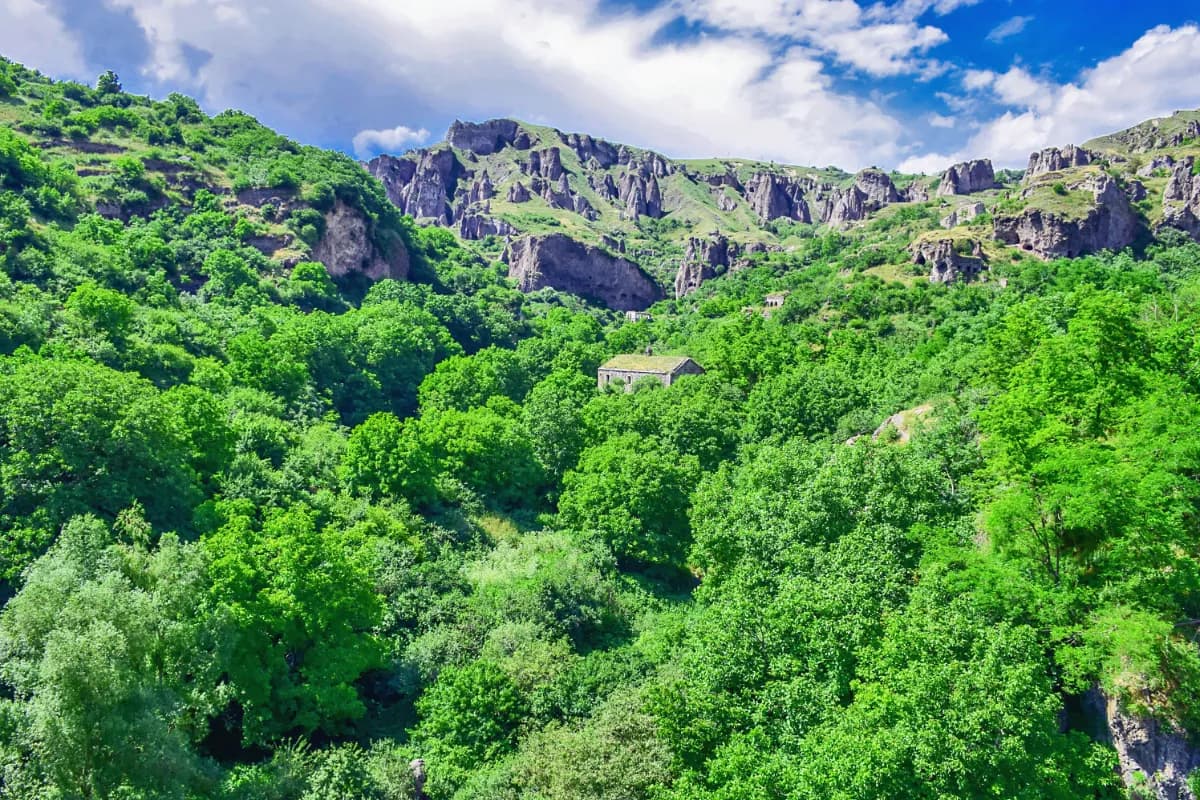 cave village of Khndzoresk