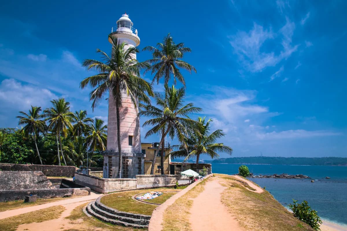 Sri Lanka Highlights Tour featuring Sigiriya & Kandy