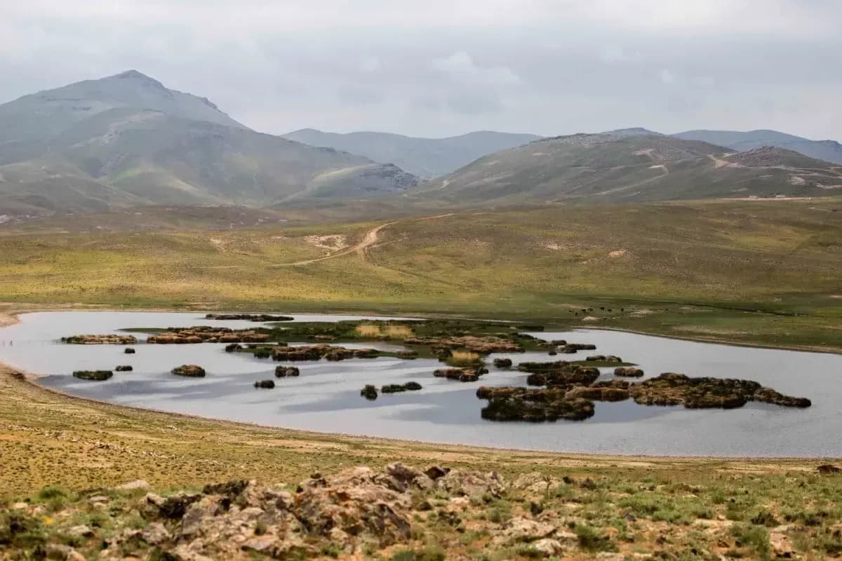 Nuratau Mountain