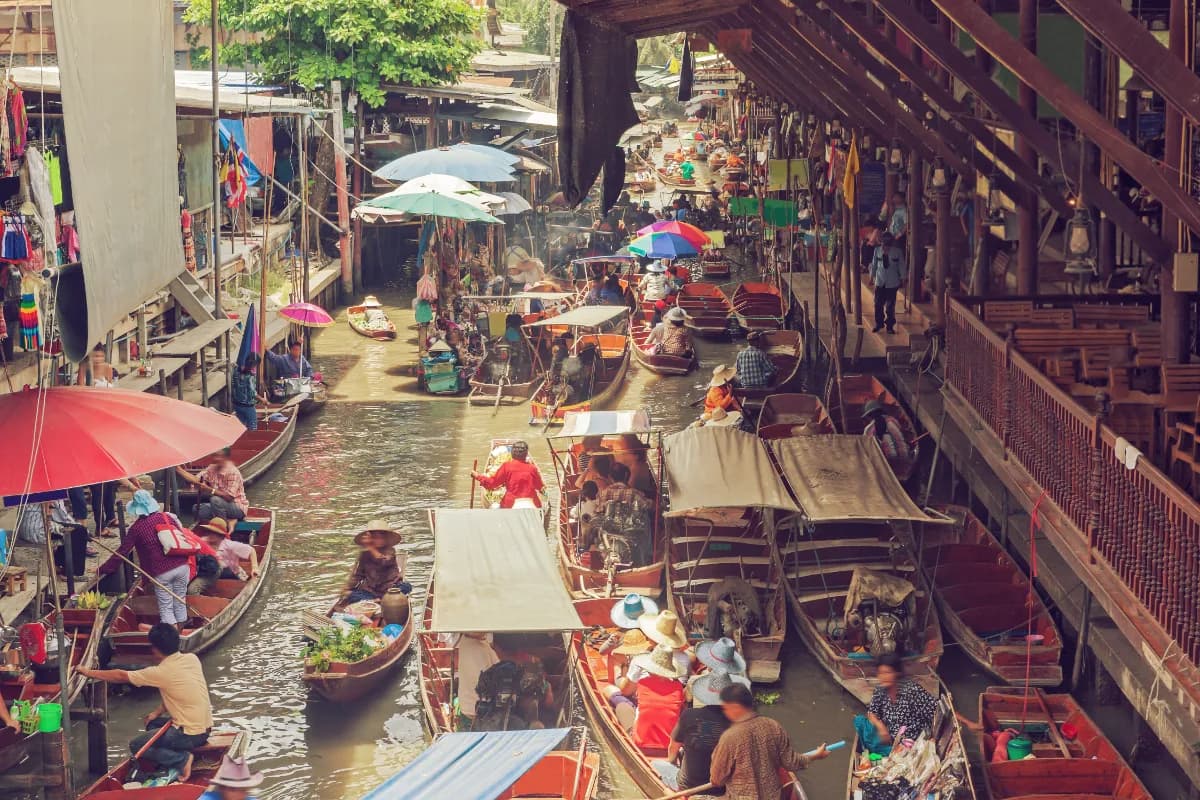 Floating Market