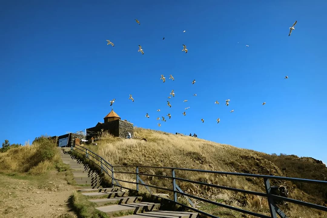 Sevanavank Hilltop Trail