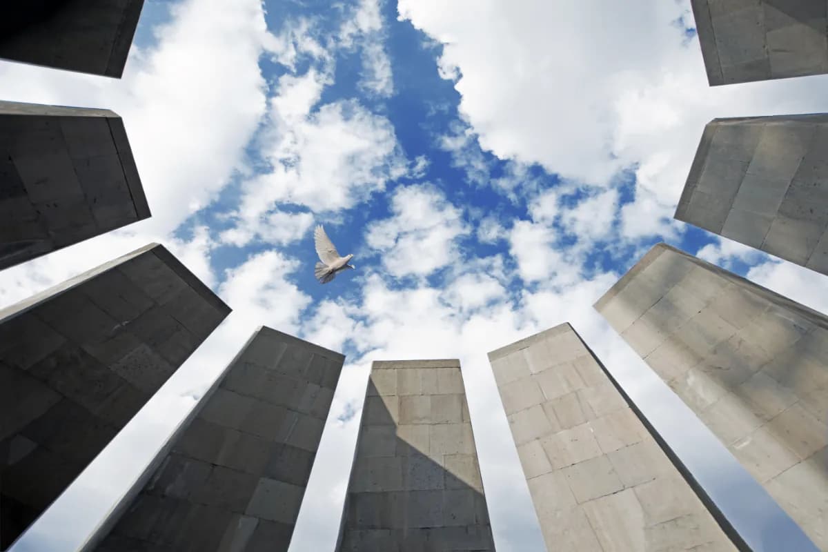 Tsitsernakaberd memorial monument