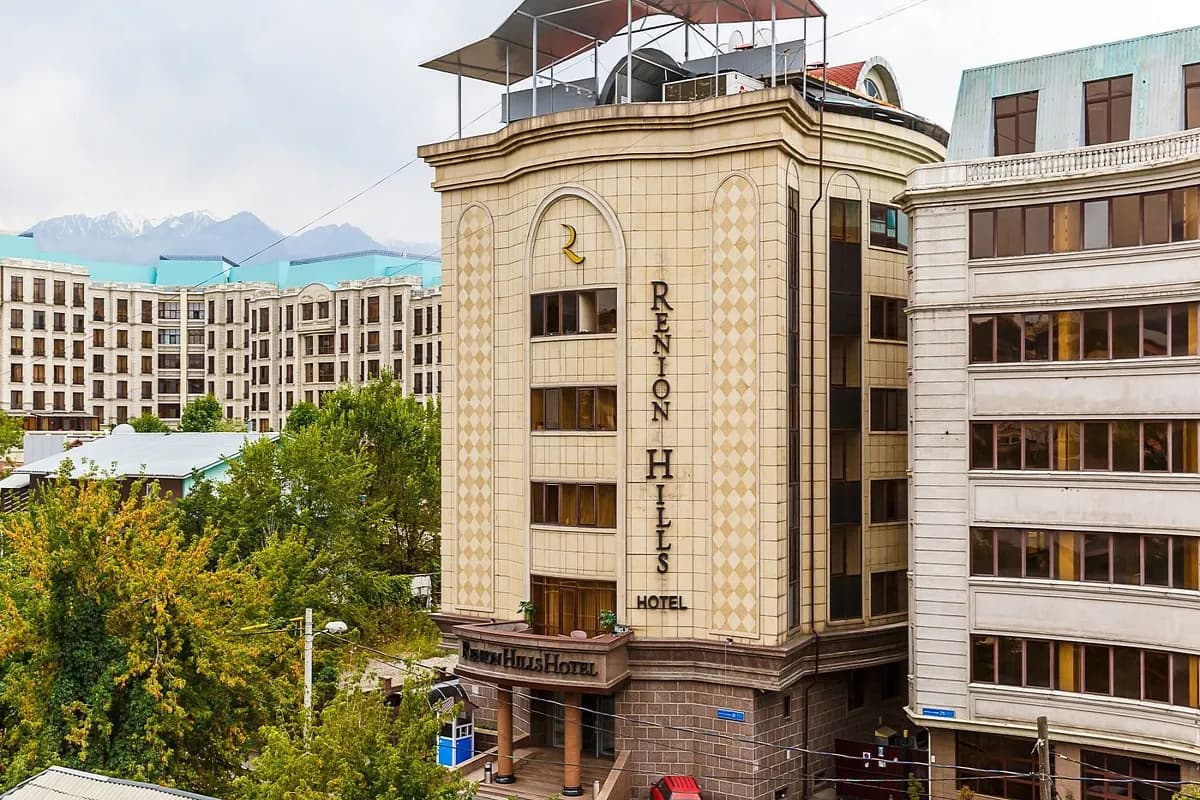 Renion Hills Hotel comfortable hotel in Almaty offering modern accommodations, city convenience, and nearby mountain views.